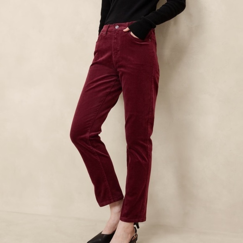 Banana Republic High Rise Burgundy Slim Corduroy Pant  size 33/16 It#L17